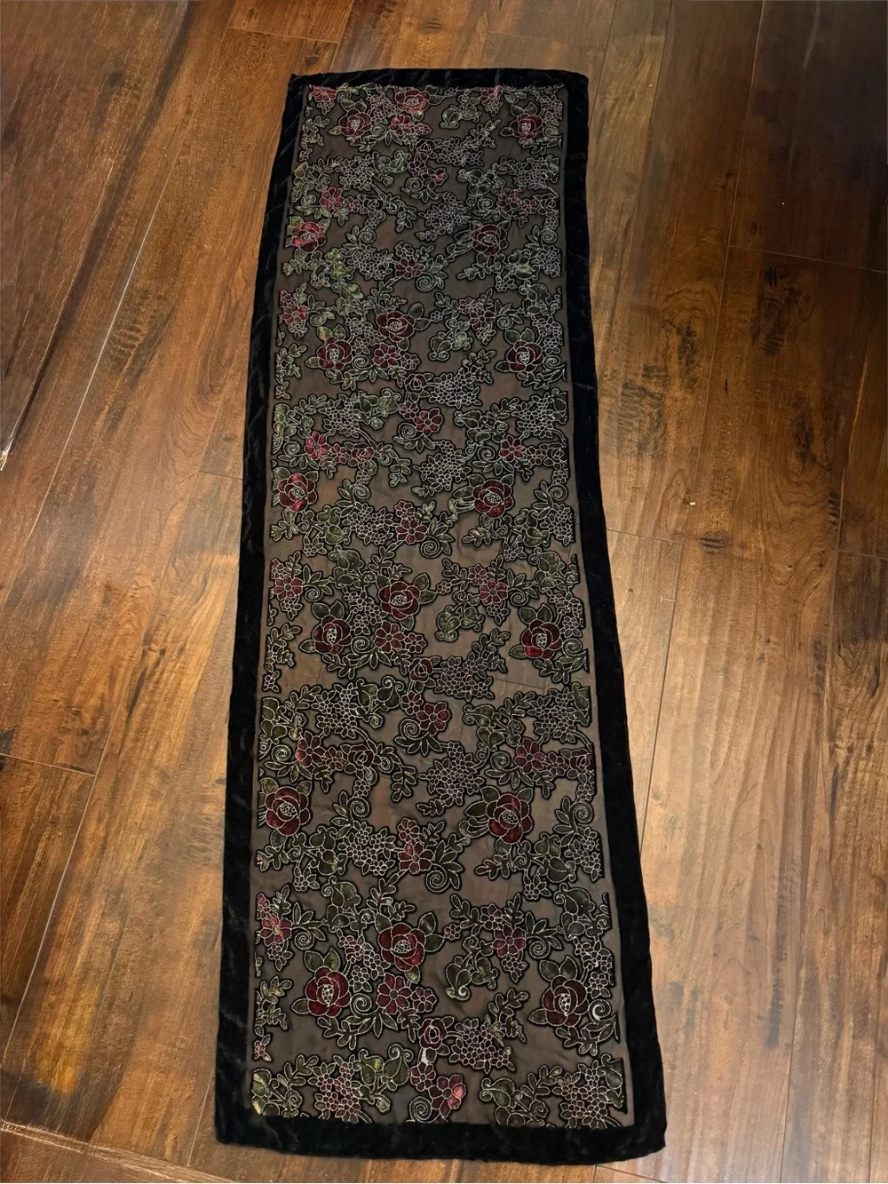 Devoré (Burnout) Black & Dark Burgundy Green Plush Velvet Floral Scarf